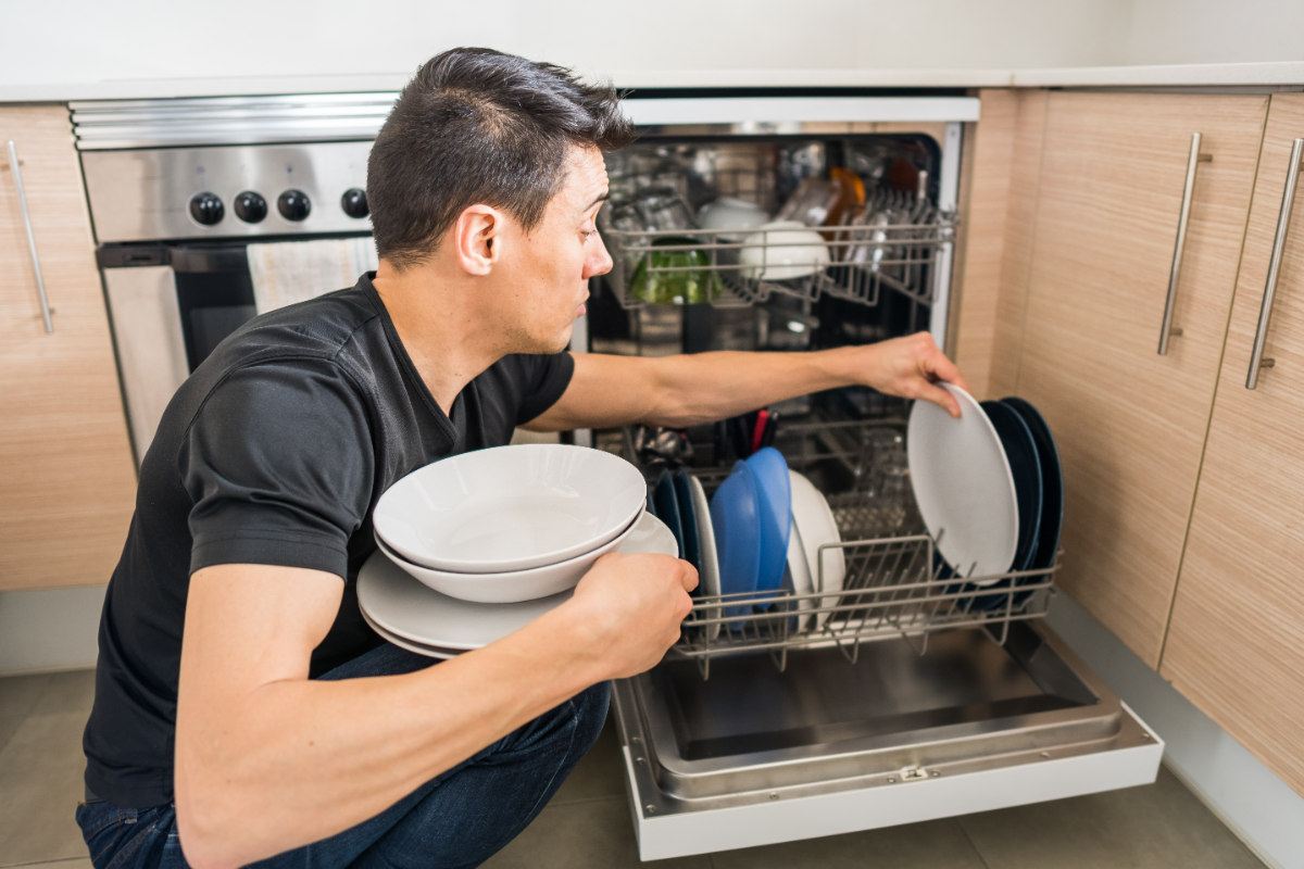 How Long Does a Dishwasher Take